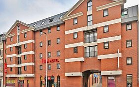 ibis Saint Quentin Basilique